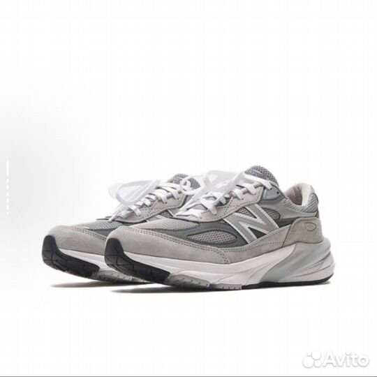 Кроссовки New Balance 990V6