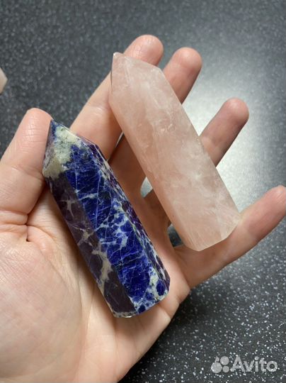 Лепидолит, аметист, апатит и др кристаллы