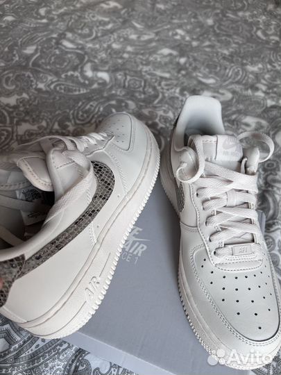 Кроссовки Nike air force 1