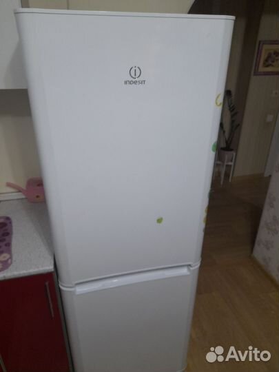 Продажа холодильников бу