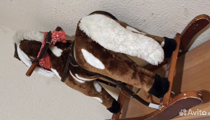 Лошадь качалка деревянная