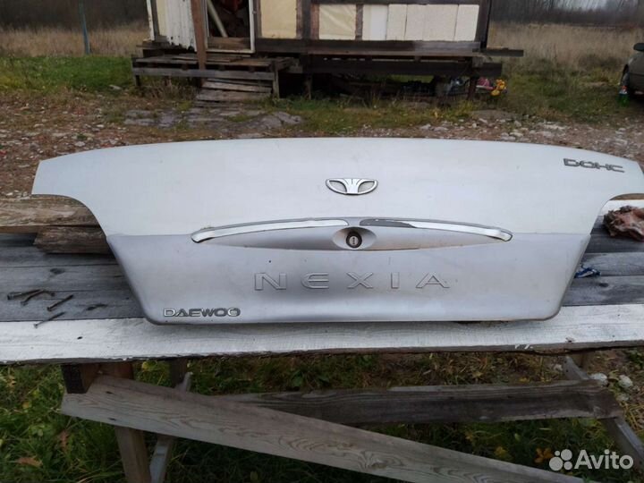 Крышка багажника и задний бампер на daewoo nexia