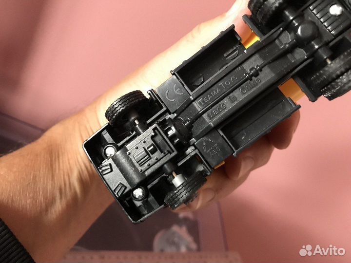 Масштабная модель scania бензовоз 1:43 Роснефть