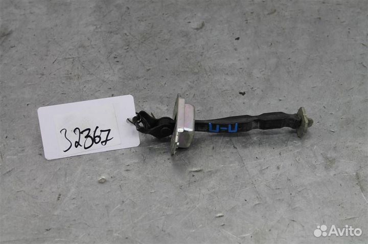 Ограничитель двери передней правой Nissan Sentra