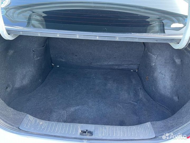 Nissan Tiida Latio 1.5 AT, 2005, 55 000 км