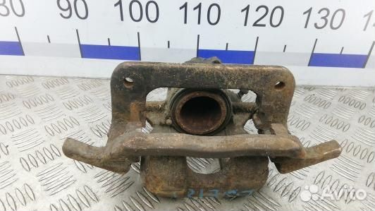 Суппорт тормозной передний правый peugeot 407 (BSE