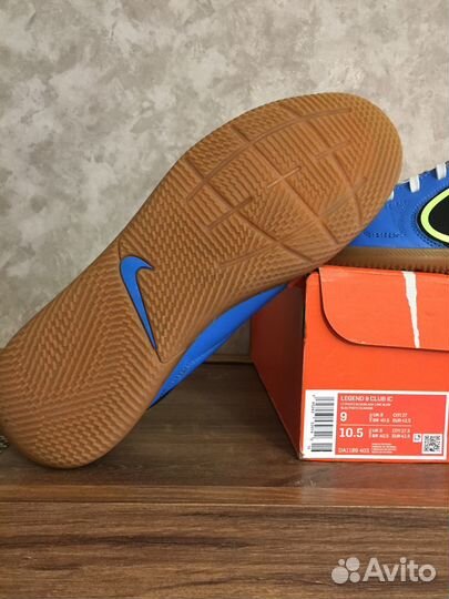 Бутсы для зала Nike