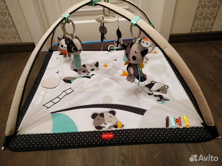 Детский развивающий коврик Tiny Love