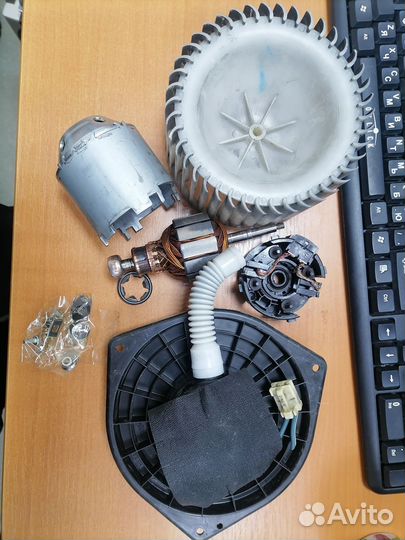 Мотор печки Mitsubishi Delica D5, запчасти