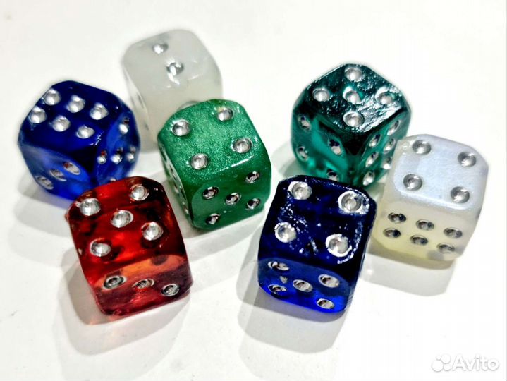 Кубики игральные, игральные кости, зарики (смола)
