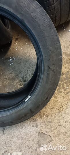 Goodyear Eagle F1 A/S-C 285/45 R19 и 255/50 R19 S