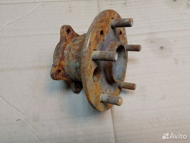 Ступица задняя Toyota Camry 50