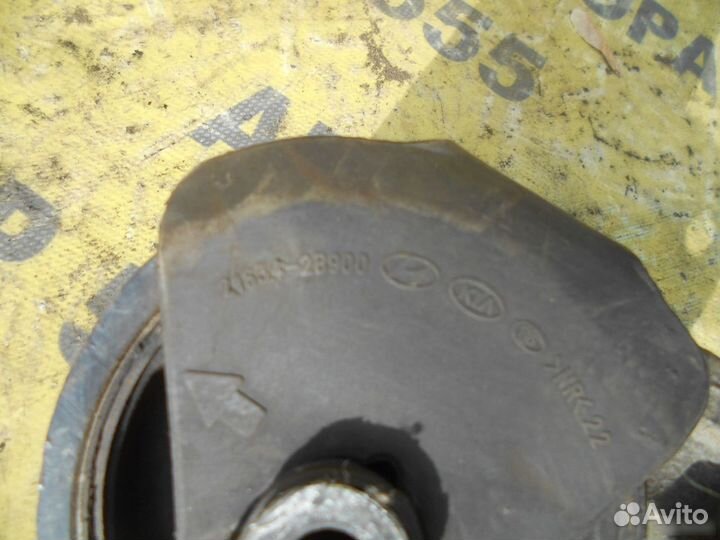 Опора двигателя Kia Sorento XM 2009-2015