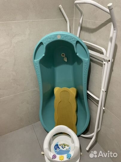 Детская ванночка с подставкой