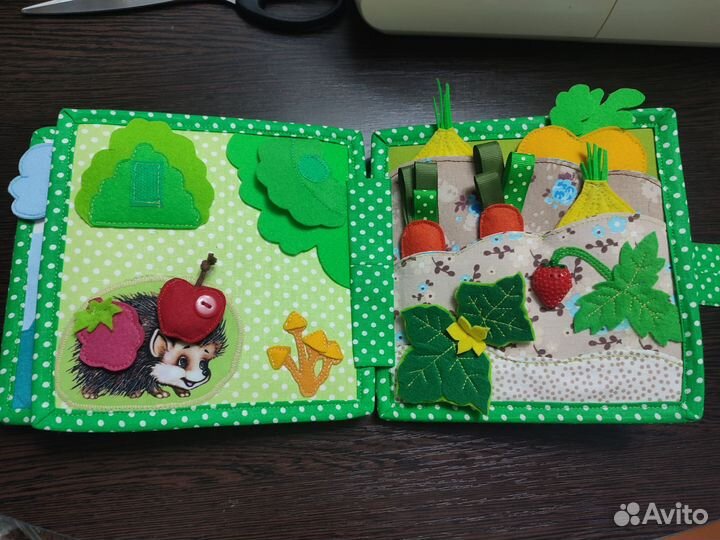 Развивающая книжка из фетра