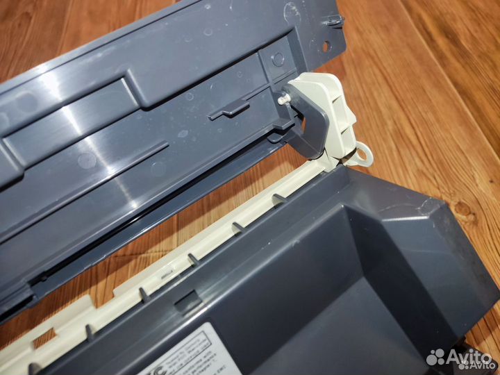 Передняя крышка в сборе HP 1320n