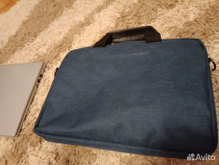 Ноутбук asus r565m