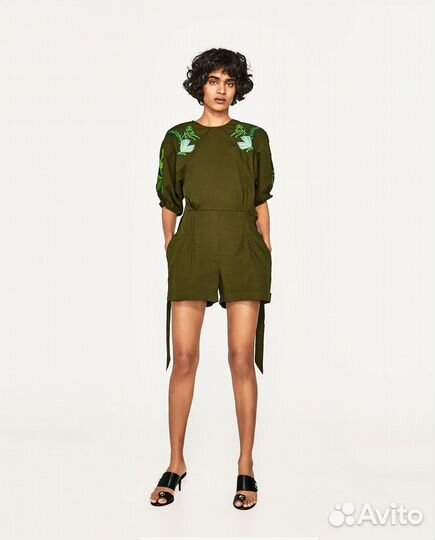Комбинезон Zara хаки 42 размер с вышивкой