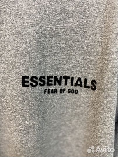 Лонгслив Essentials