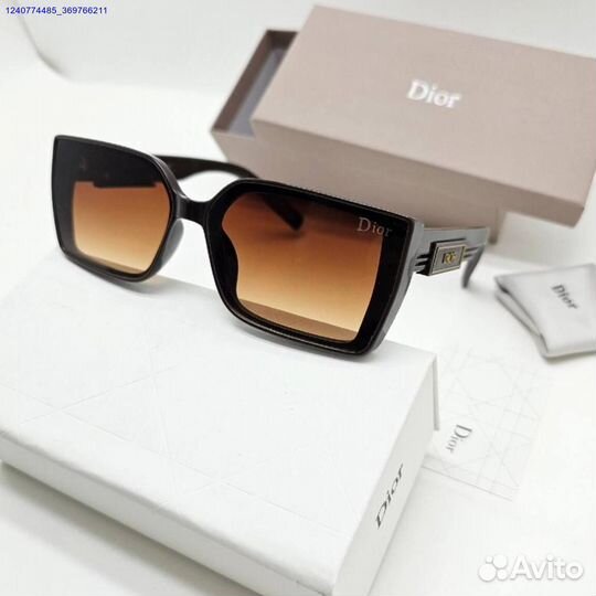 Солнцезащитные очки Dior