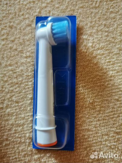 Новая насадка для зубной щетки oral b