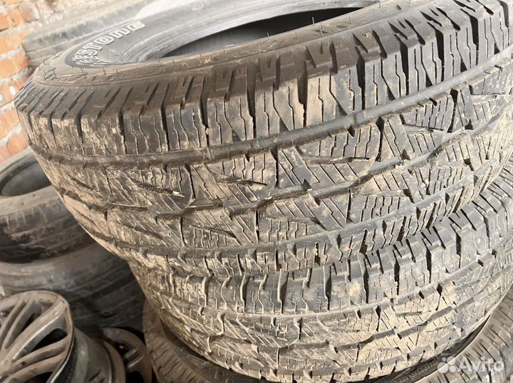 Bridgestone Dueler A/T 001 265/70 R16 112S