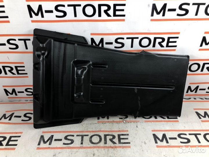 Воздуховод левый Mercedes-Benz E-Class W211