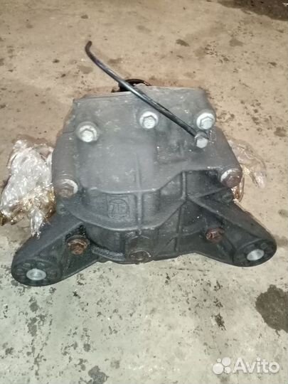 Редуктор Мерседес ML163