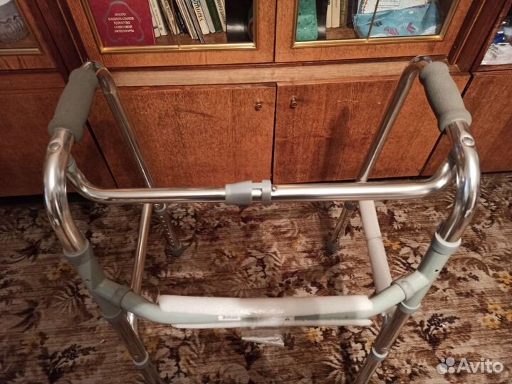 Ходунки для взрослых