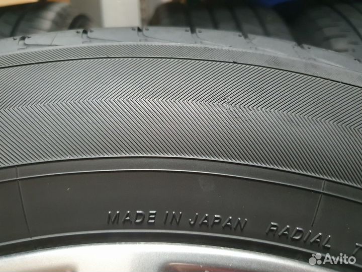 Yokohama BluEarth E51B 225/60 R18 100H