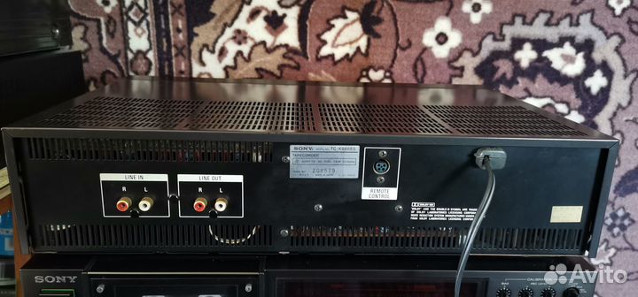 Sony tc-k666es