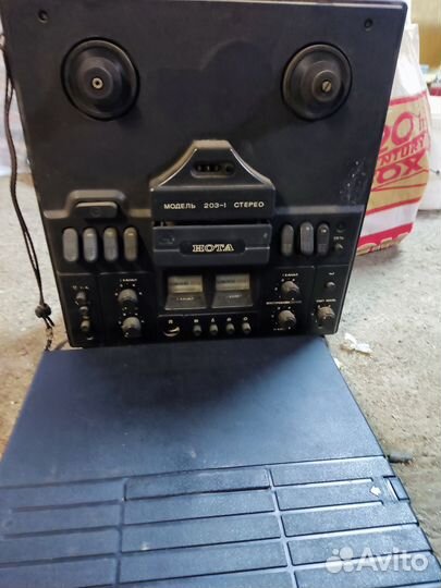 Катушечный магнитофон астра 110.нота 203