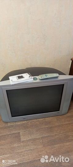 Телевизор с philips, с ЭЛТ плоским экраном