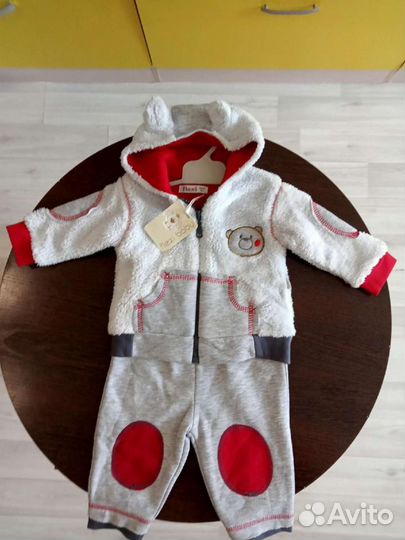 Толстовки и костюмчики