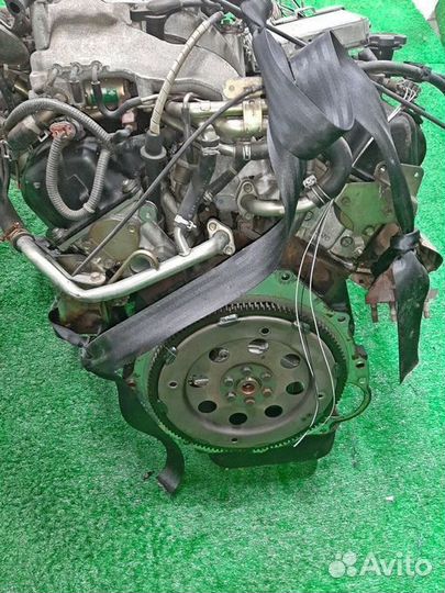 Двигатель в сборе двс nissan terrano LR50 VG33E 20