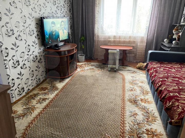 2-к. квартира, 48 м², 1/2 эт.