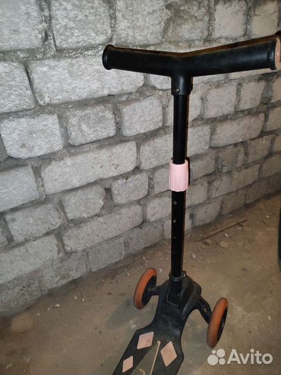 Самокат детский трехколесный
