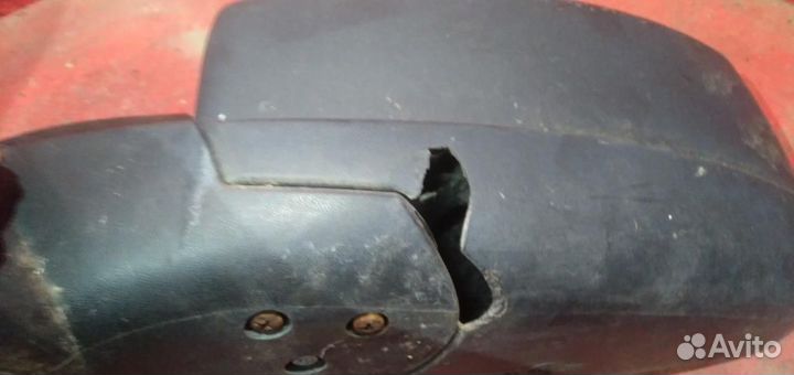 Шевроле Нива зеркало левое электрическое н.о 15 г