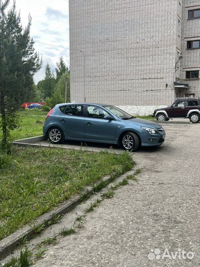 Hyundai i30 1.6 AT, 2010, 122 000 км