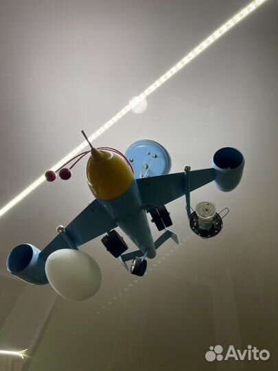 Светильник потолочный светодиодный