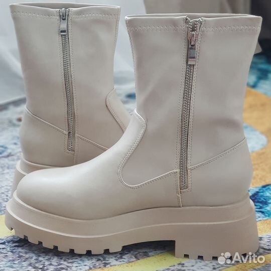 Ботинки женские 40 размер