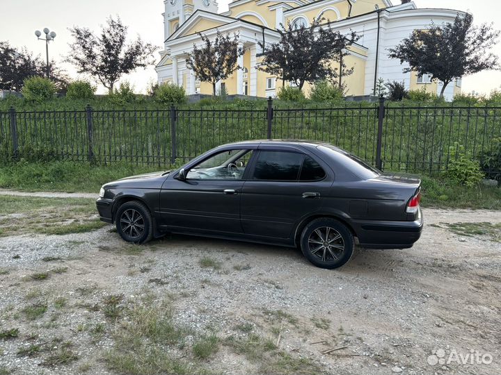 Nissan Sunny 1.5 AT, 2002, 205 000 км