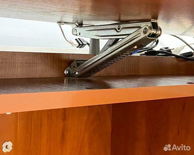 Дэми: растущая парта-трансформер и стул + полки