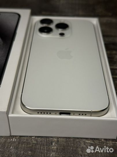 iPhone 15 Pro, 128 ГБ