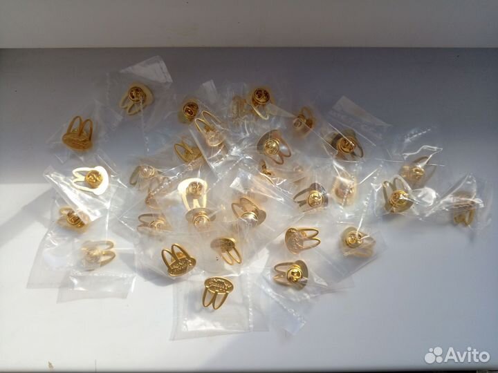 Значок макдональдс в России