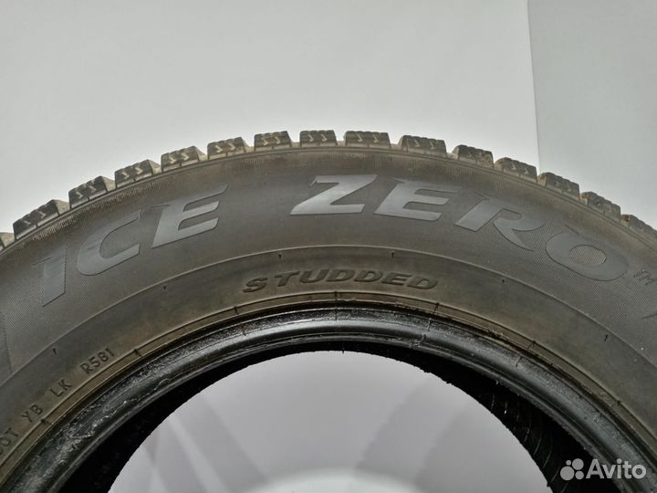 Pirelli Ice Zero 215/65 R16