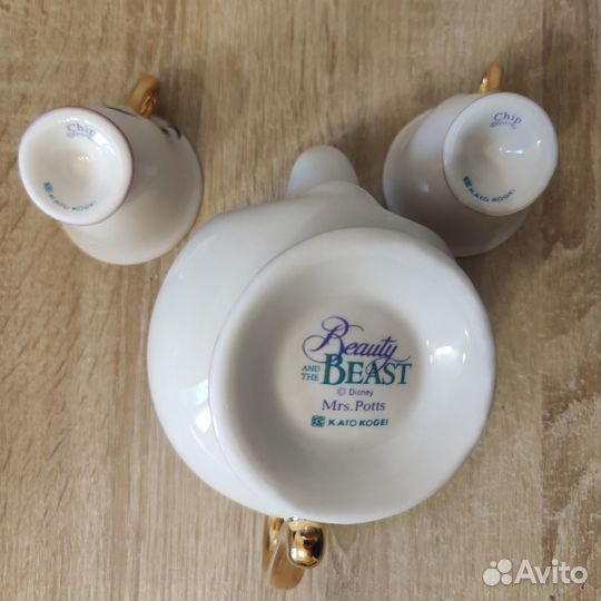 Сервиз Disney Красавица и Чудовище с 2 мя чашками