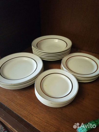 Тарелки сервиз