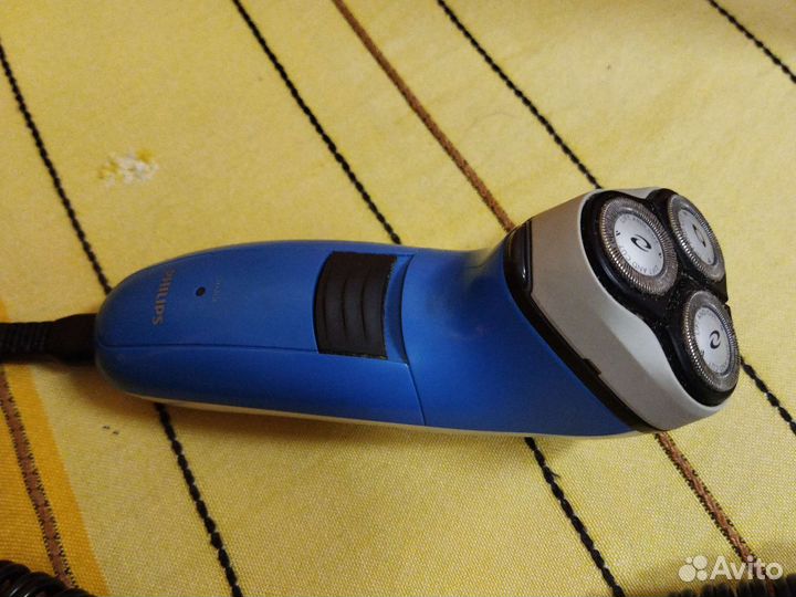 Электробритва philips