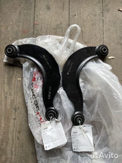 Поперечный рычаг подвески mazda 3 bk, ford, volvo